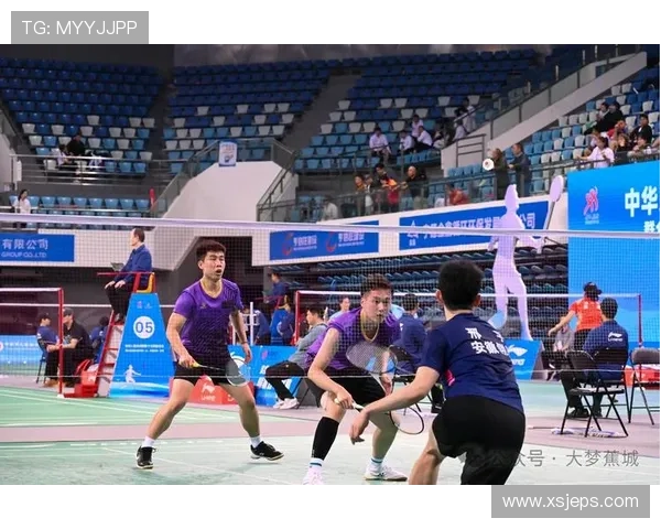 成都羽毛球队力量变革引发热议展现新风貌与竞技精神