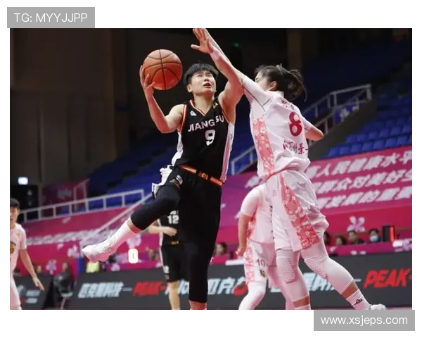 成都网球队在全国锦标赛积分榜上以76分稳居第一名展现强劲实力 成都网球队在全国锦标赛积分榜上以76分稳居第一名展现强劲实力